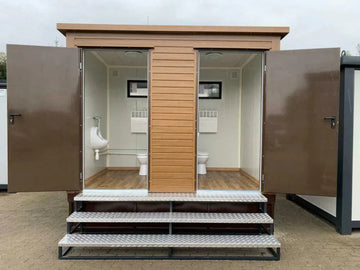 Doppelter Sanitärcontainer mit Abwassertank – WC-Container mit integriertem Fäkalientank